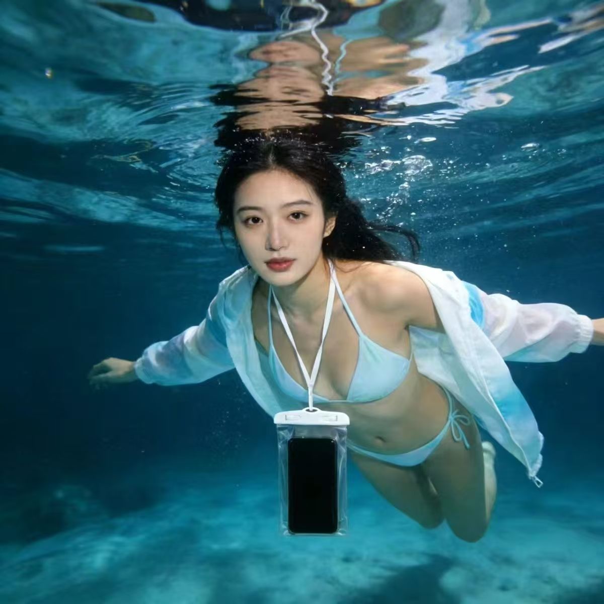 حقيبة مقاومة للماء للهواتف الم - مراجعة Dry Bag Waterproof وسعره