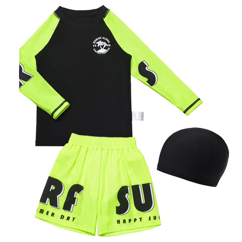 طقم سباحة للأولاد من 3 قطع، جد - مراجعة Rash Guard وسعره