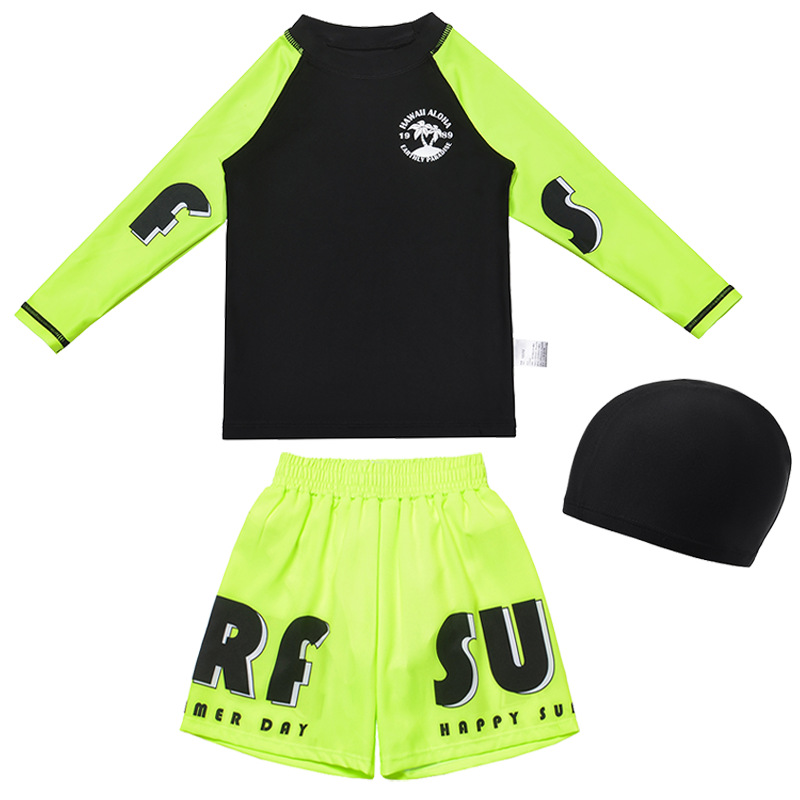 طقم سباحة للأولاد من 3 قطع، جد - مراجعة Rash Guard وسعره